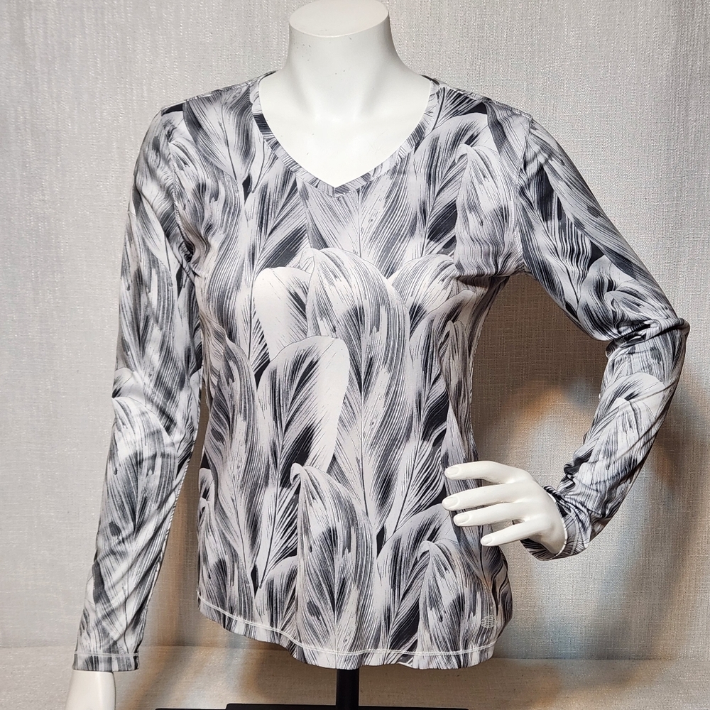 Reel Legends Reel Tec Black White Lightweight Activewear Long Sleeve Small